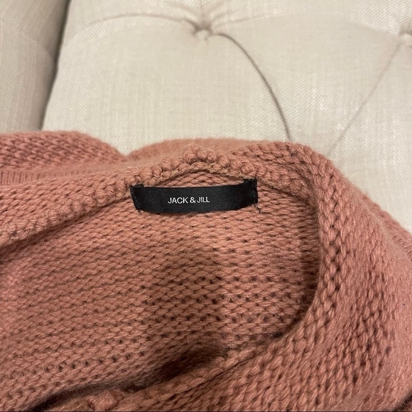 AU: Jack & Jill Cotton/Nylon Blend Poncho Misty Rose Button closure on side M - Picture 12 of 14